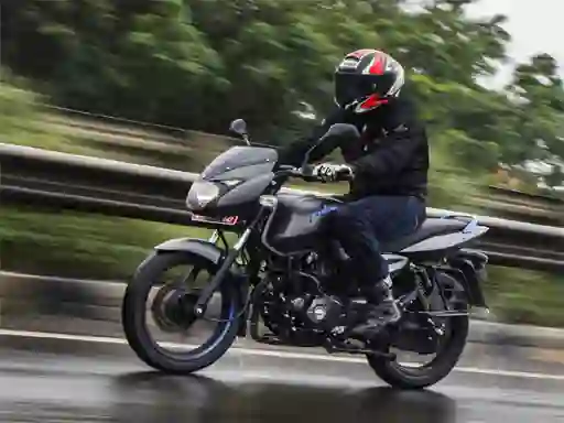 שפּיל Bajaj Pulsar 125 אָנליין