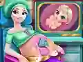 שפּיל Ice Queen Pregnant Check-Up אָנליין