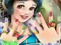 שפּיל Snow White Nails אָנליין
