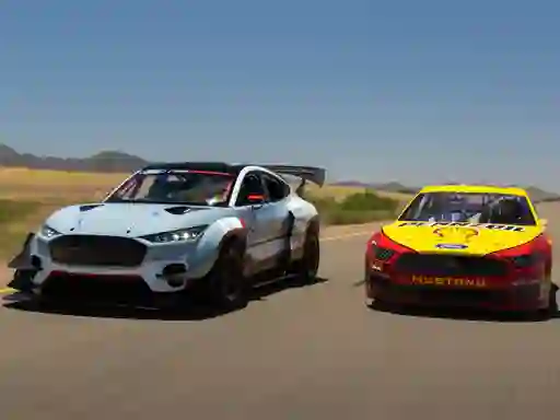 שפּיל Drifting Mustang Slide אָנליין