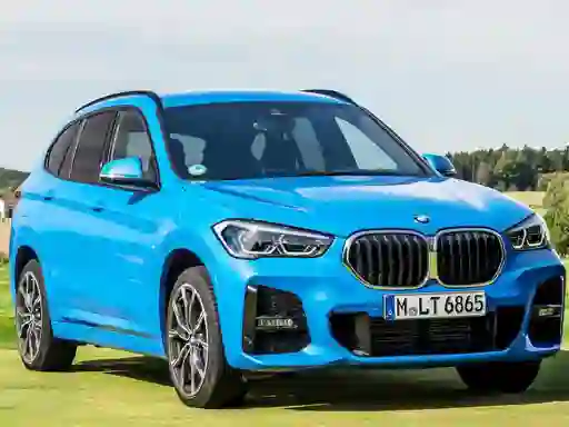 שפּיל BMW X1 אָנליין
