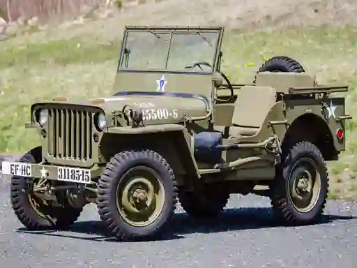 שפּיל Military Cars Puzzle אָנליין