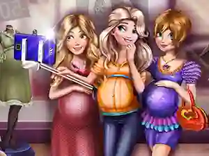 שפּיל Princesses Pregnant Selfie אָנליין