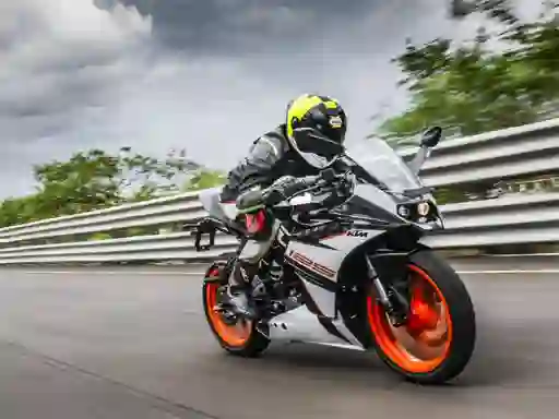 שפּיל RC 125 Action אָנליין