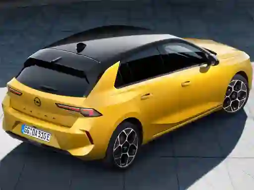 שפּיל Opel Astra Slide אָנליין
