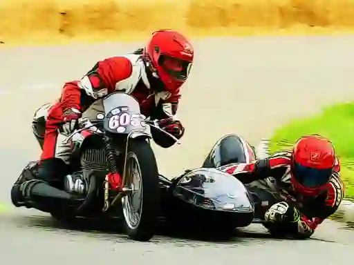 שפּיל Sidecar Racing Puzzle אָנליין