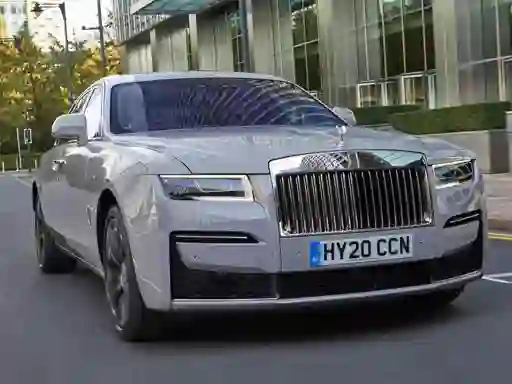 שפּיל Rolls-Roycs Ghost Slide אָנליין